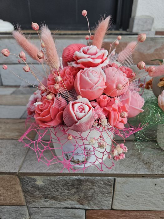 Buchete de flori din ceara