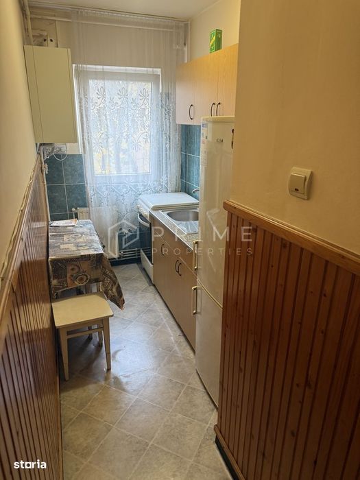 Apartament cu 2 camere, etaj 4/4, 7 Noiembrie — fotografia 3