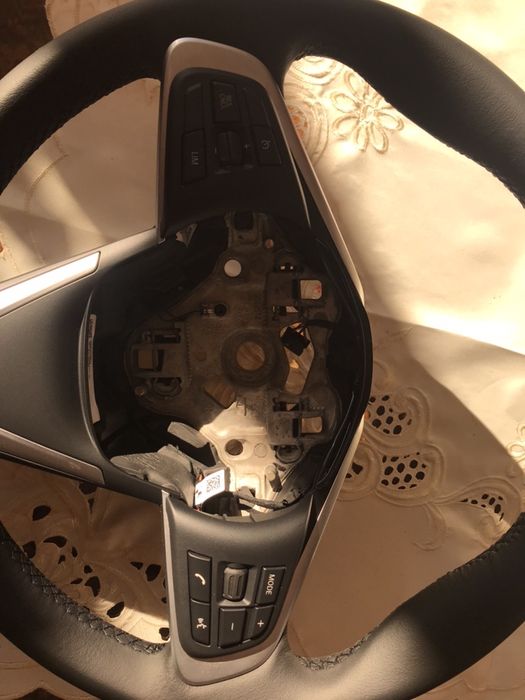Volan Bmw Din piele si comenzi