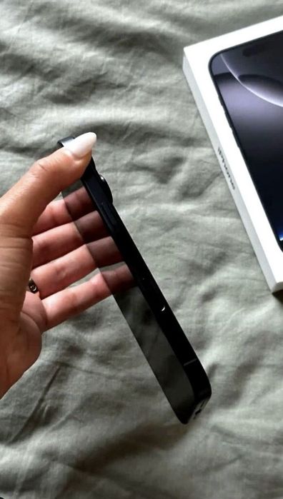 Iphone 16 продам