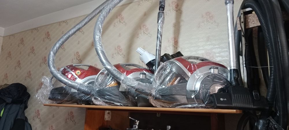 Пылесосы в полном рабочем камплекте