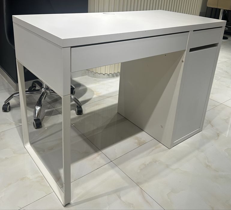 Продам стол Икеа