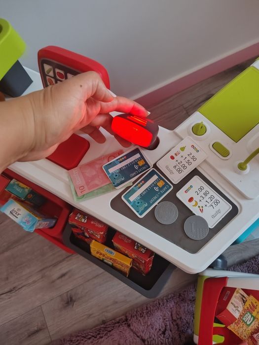 Mini Market Smoby – magazinul perfect pentru micii comercianți!