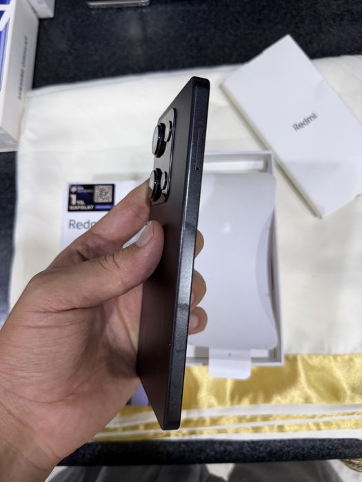 redmi not 14s pamit 8.256g holati ideal karopka dak bor