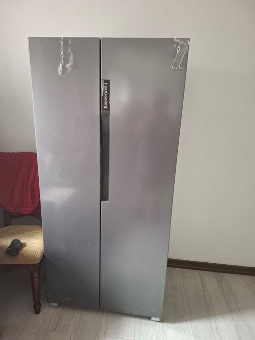 Холодильник в продаже