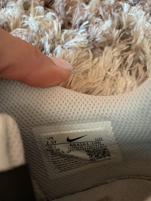 Nike маратонки 34 номер