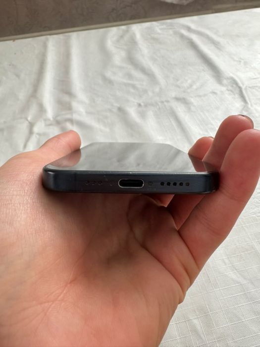 Продам Apple 15 Pro