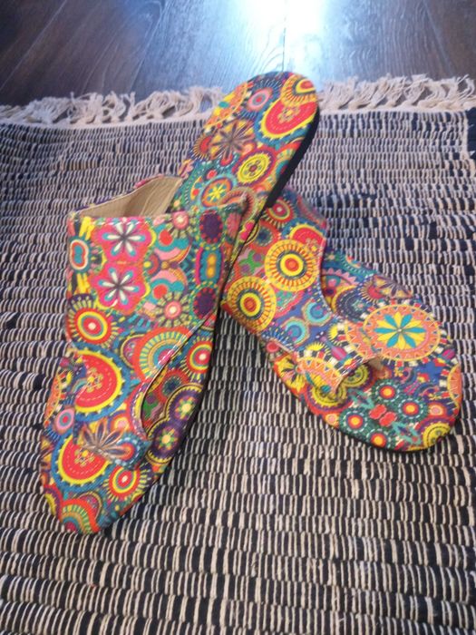 Дамчски чехли с  мандала принт