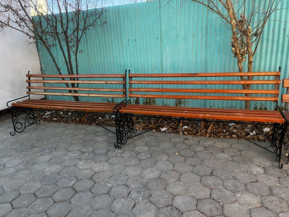 Скамейки уличные