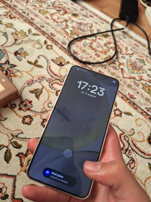 Самсунг с 24 Samsung s24
