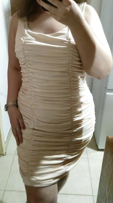 Rochie creată elastica