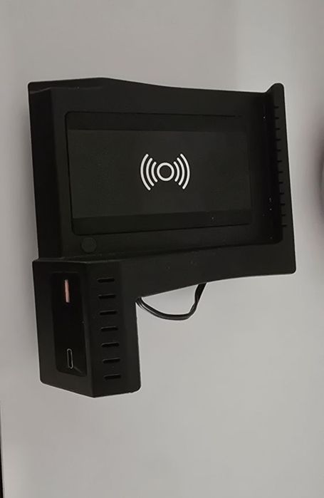 Incarcator wireless Mercedes GLC/C Class