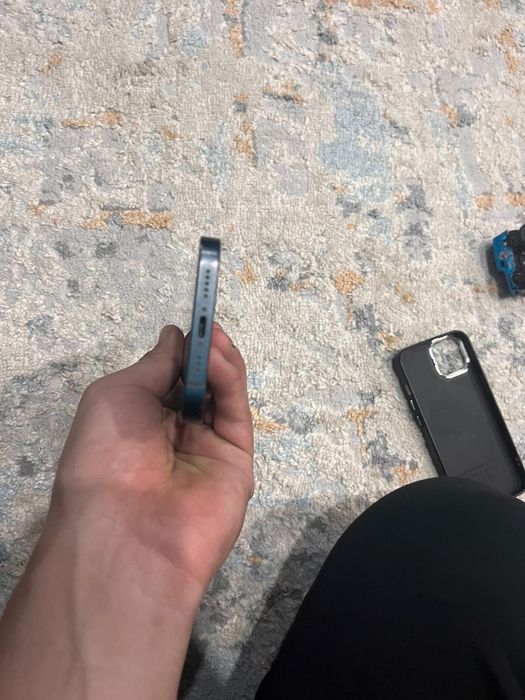 Продам айфон 14