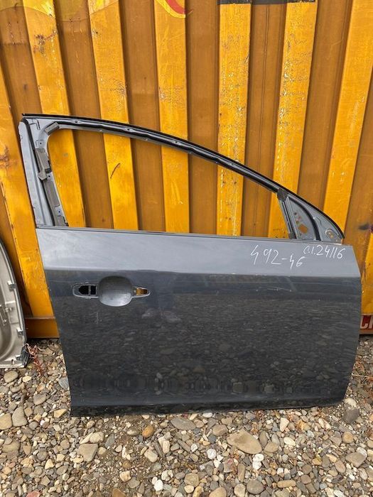 Usa dreapta fata VOLVO S60 V60 2010-2017 31402395