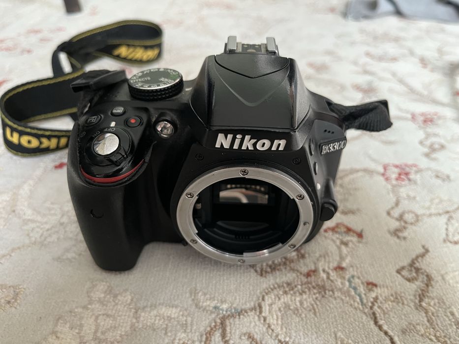 Nikon D3300 с китовым обьективом 18-55