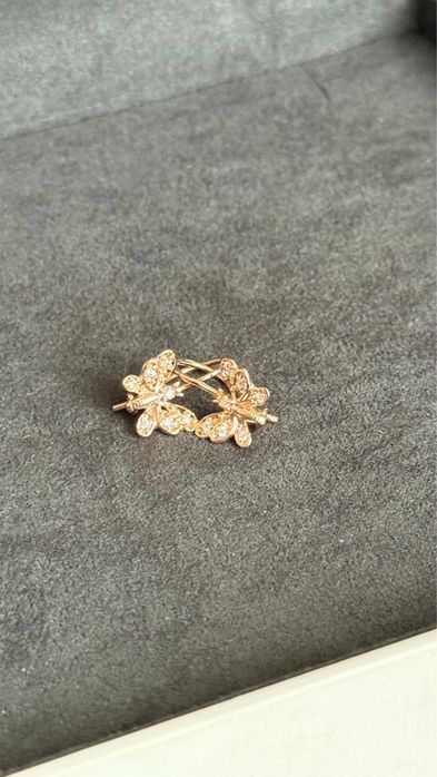 Продам серьги детские