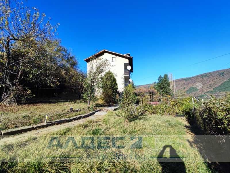 Продава се Къща в с. Кокаляне, Област София-град - 418 кв.м за 1077 €/кв.м - Снимка #5