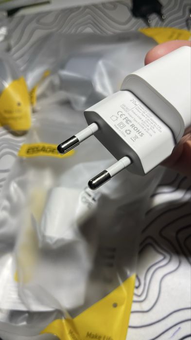 Зарядное устройство Essager 20W PD и QC