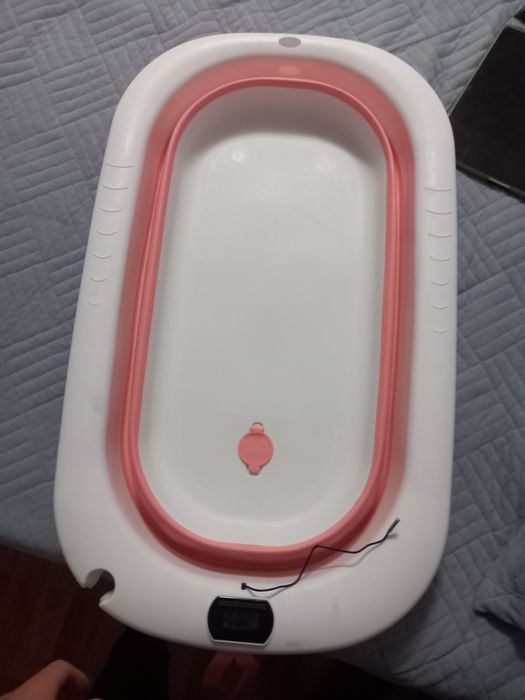Продам ванну детской