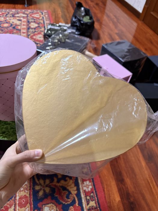 Подарочные коробки