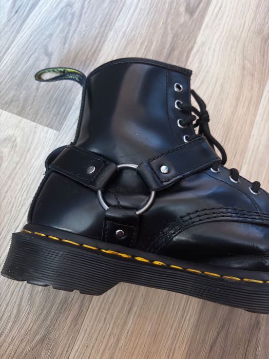 Кубинки Dr.Martens модел 1460 Smooth с катарами