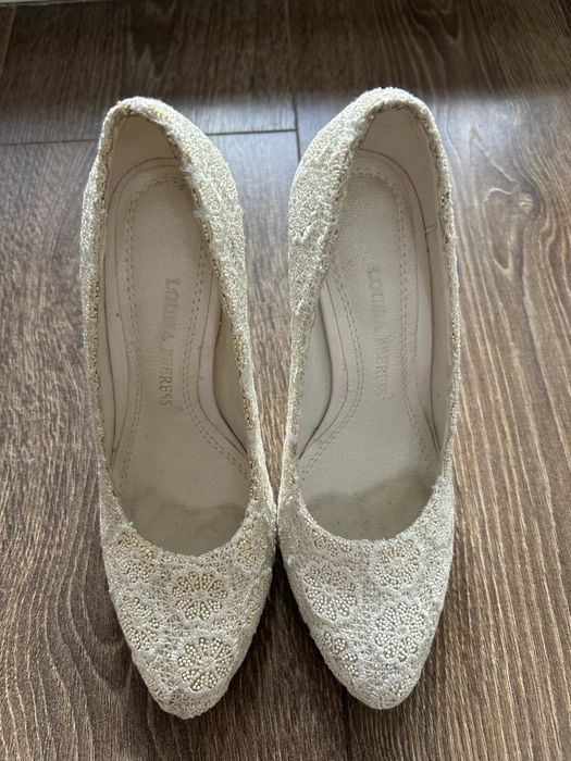 Обувь на узкую ногу