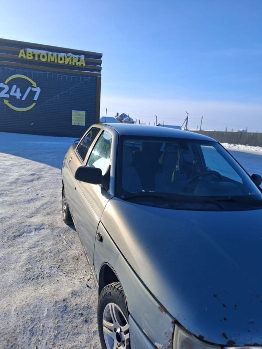 Продам машину 2110