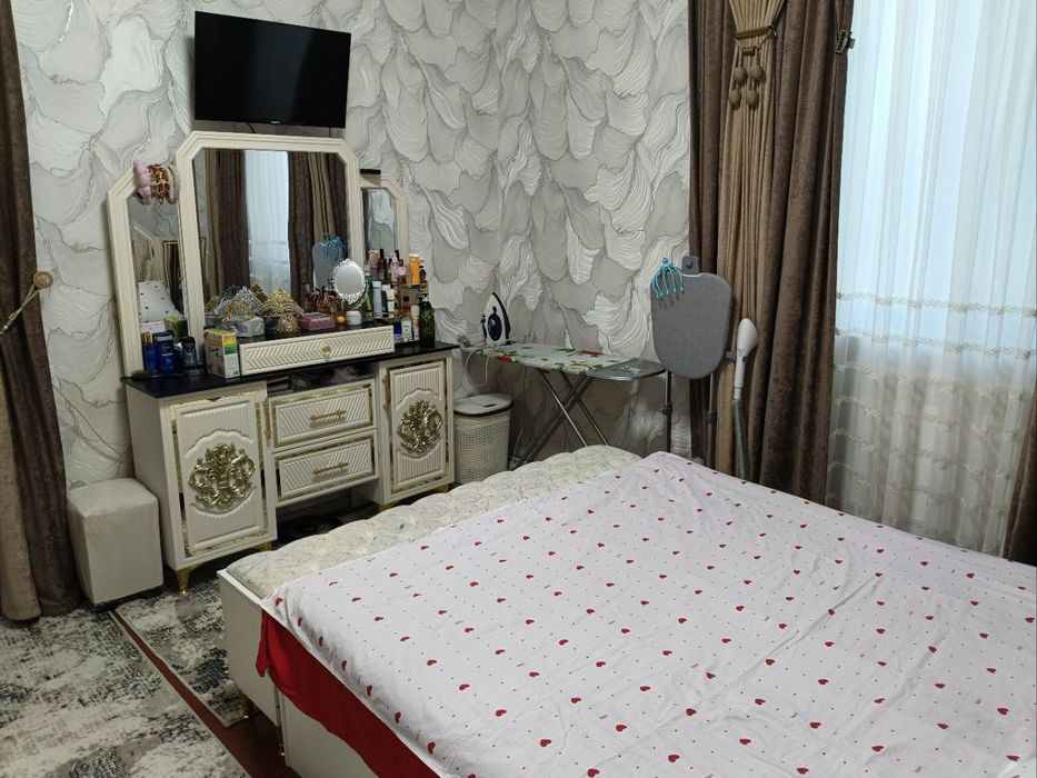 Участка сотилади Урикзор бозори ва Абу сахий уртасида жойлашган 6 соти