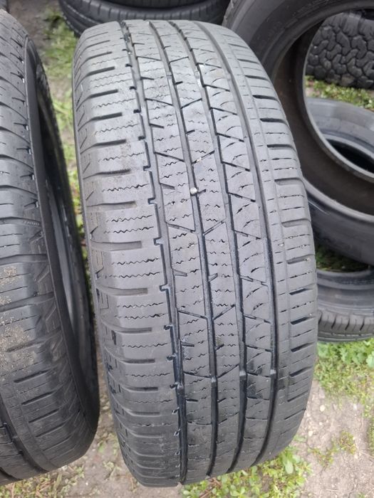 Vand set 2 anvelope 215 65 16 continental bune
