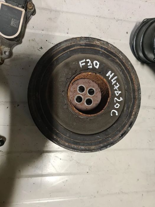 Fulie vibrochen Bmw seria 3 E 30 motor 2.0 d ,N47D20C