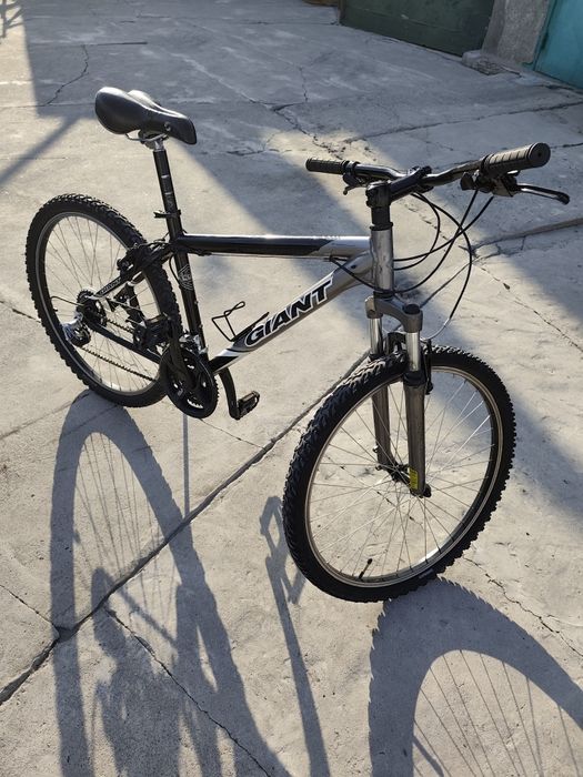 Продам Giant, на 26 колёсах