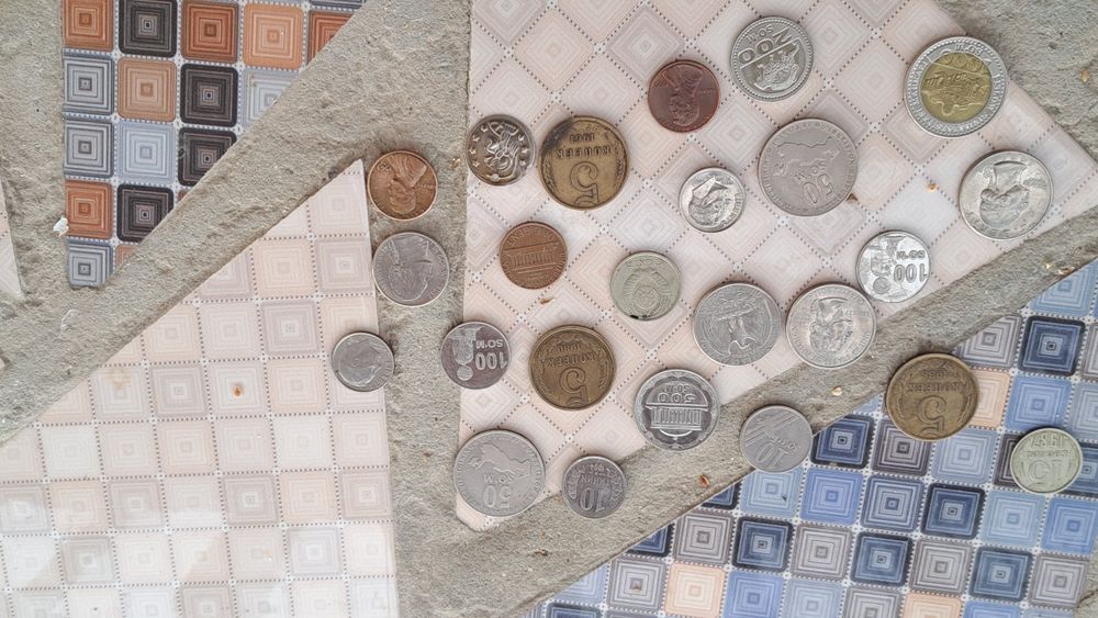 Монеты антиквариат много