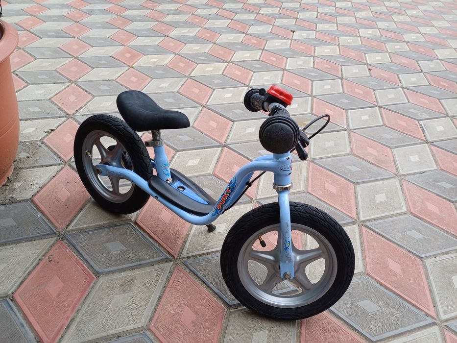 Tricicleta copii fără pedale PUKY perfecta pt a se menține echilibul