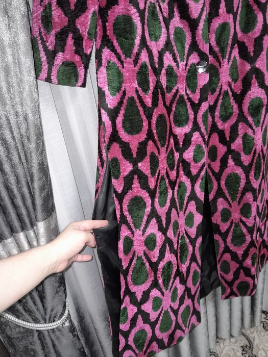 Адрас нусха устги кийим сотилади