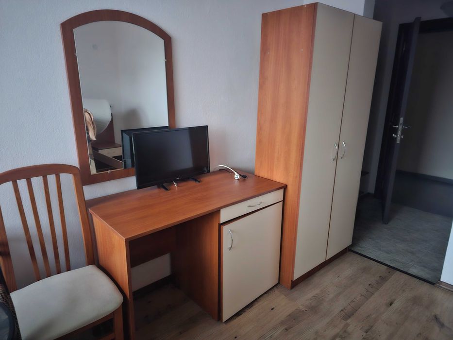 Хотелско обзавеждане