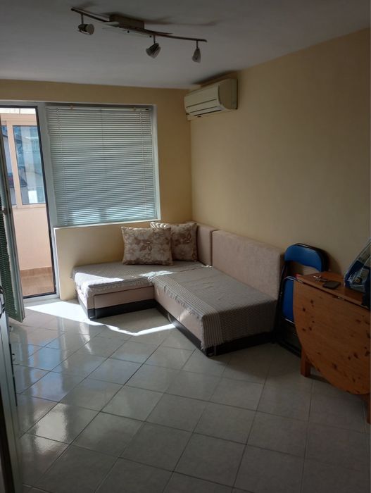 Дава се под наем Едностаен апартамент в Варна, Лятно кино Тракия - 30 кв.м за 350 € - Снимка #1