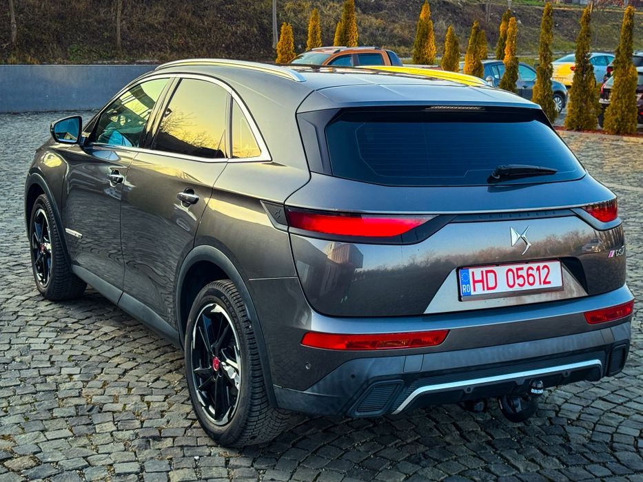 DS7 CROSSBACK Performance Line