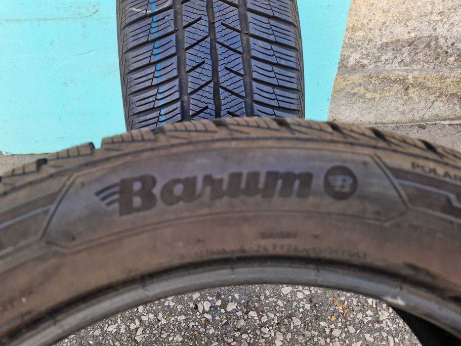 2 Barum R19 235/50 Зимни гуми  DOT2820