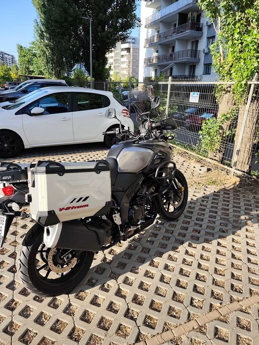 Suzuki Vstrom dl1000 2018 ABS cornering