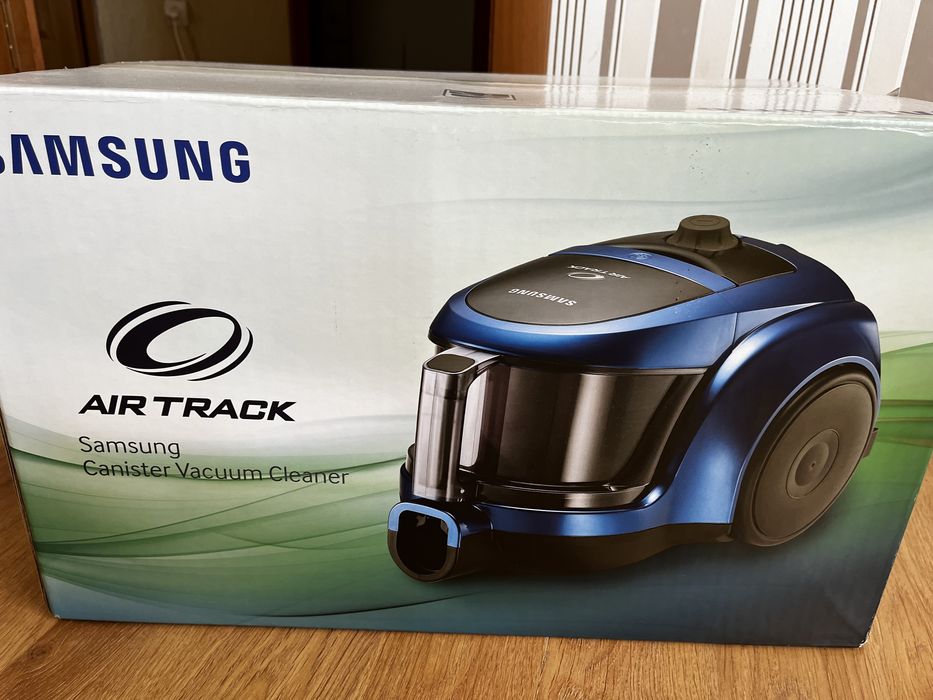 Продам пылесос срочно