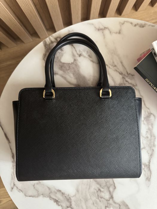 Чанта Prada Galeria