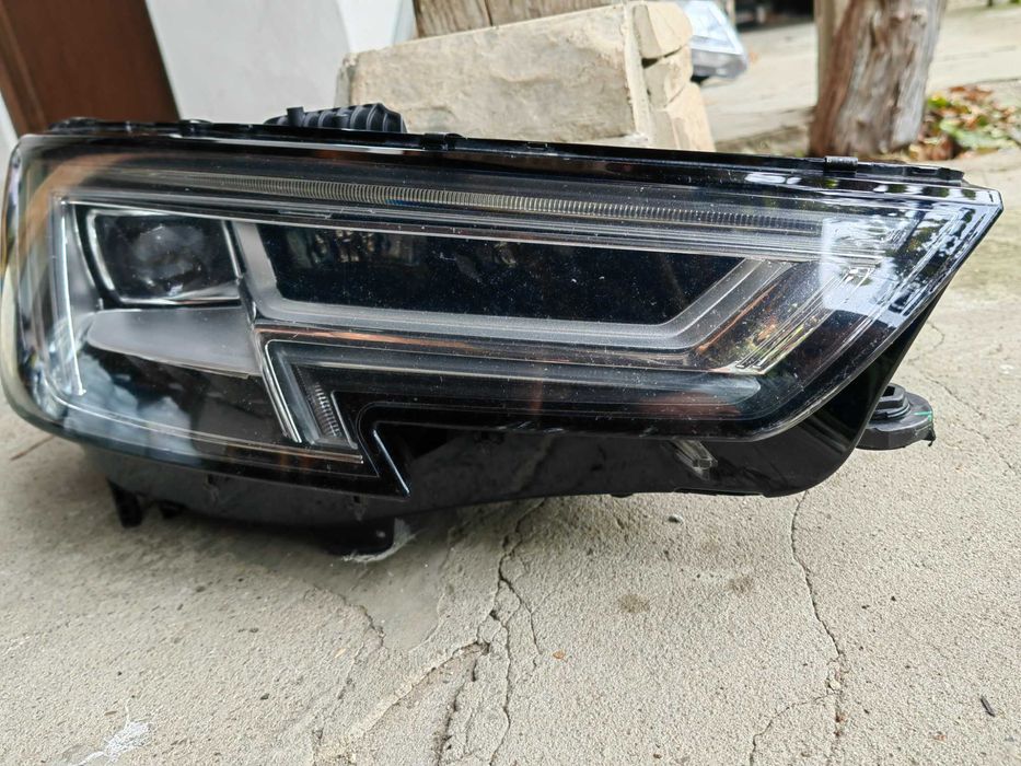 Фар Audi A4 B9 LED десен / Фар Ауди А4 Б9 Оригинален