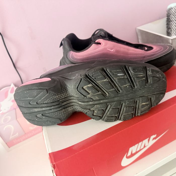 Маратонки Nike Air Max Portal Черно Розово 39