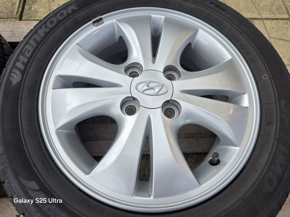 Лети джанти 14ки 4х100 Hyundai + летни гуми 175/60/14 Hankook