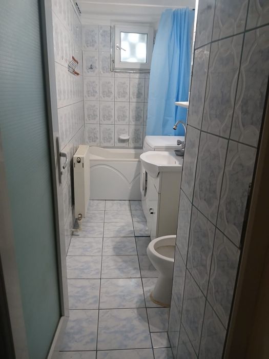 Vând apartament 3 camere Medgidia