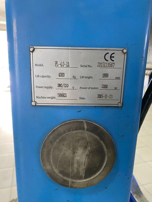 Продам автомобильный подъемник (б/у) Sillan