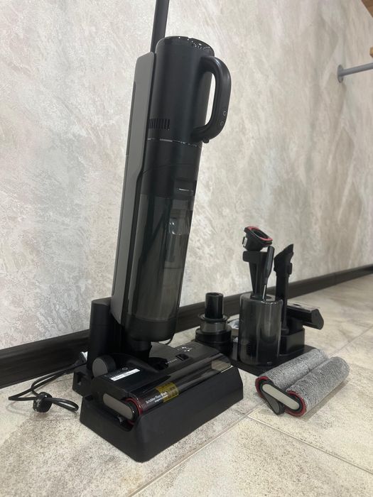 Беспроводной вертикальный пылесос