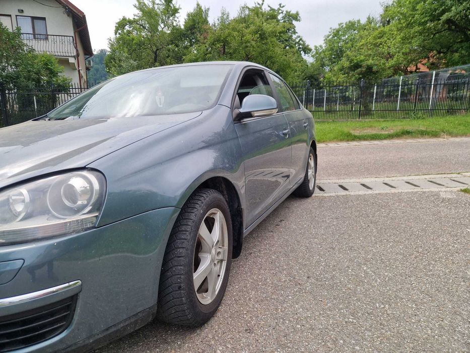 VOLKSWAGEN Jetta 2007 — imagine 3