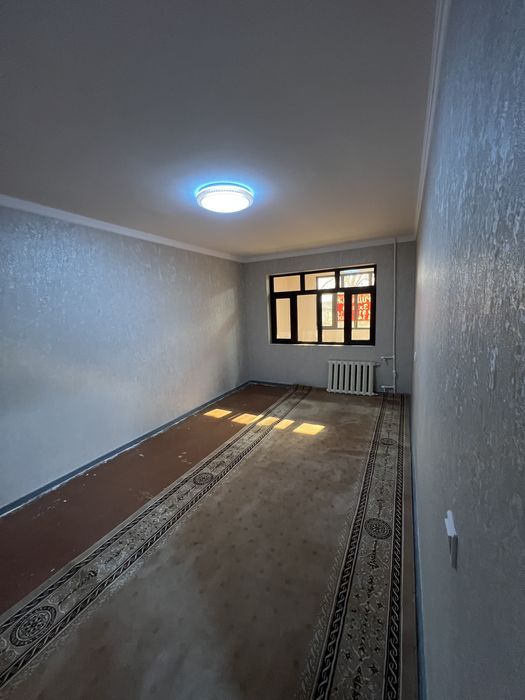 Продаётся 3 ком квартира 8 микро район