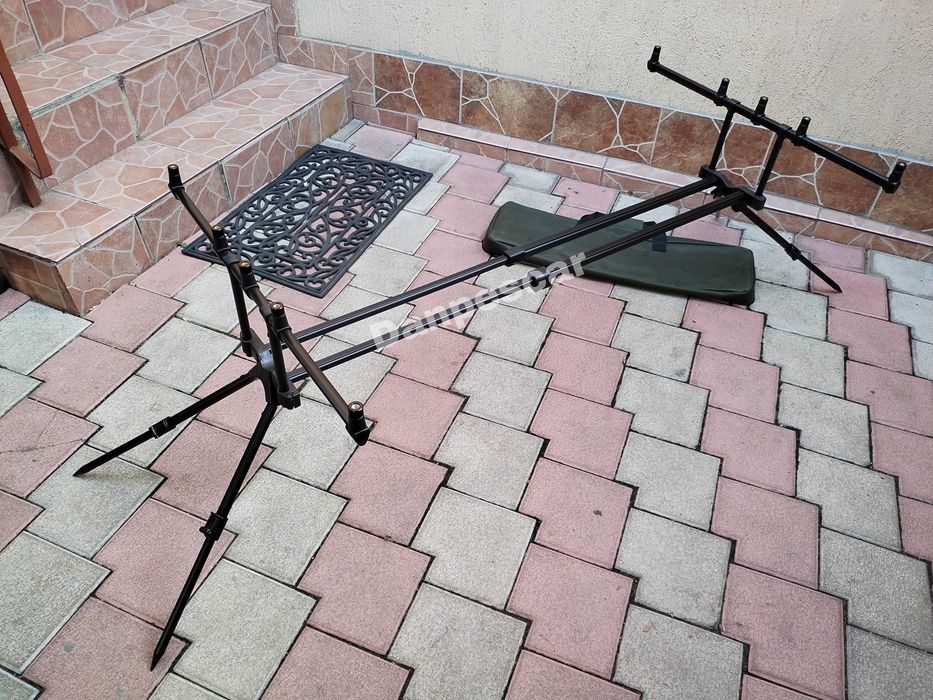 Rod pod FL Duo Pod BLACK pentru 3 sau 4 lansete cu 4 picioare FL168